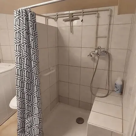 Petite Maison Atypique A 20min Du Futuroscope, Avec Terrasse Saint-Benoît-des-Ondes